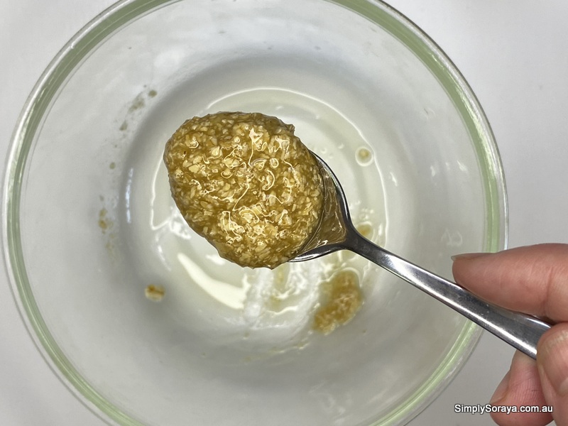 Facial scrub