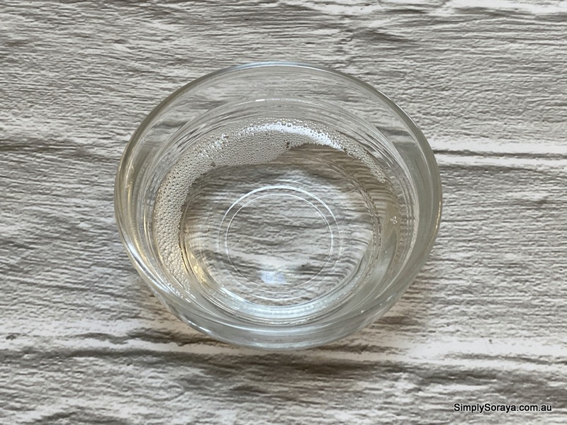 Melted coconut oil