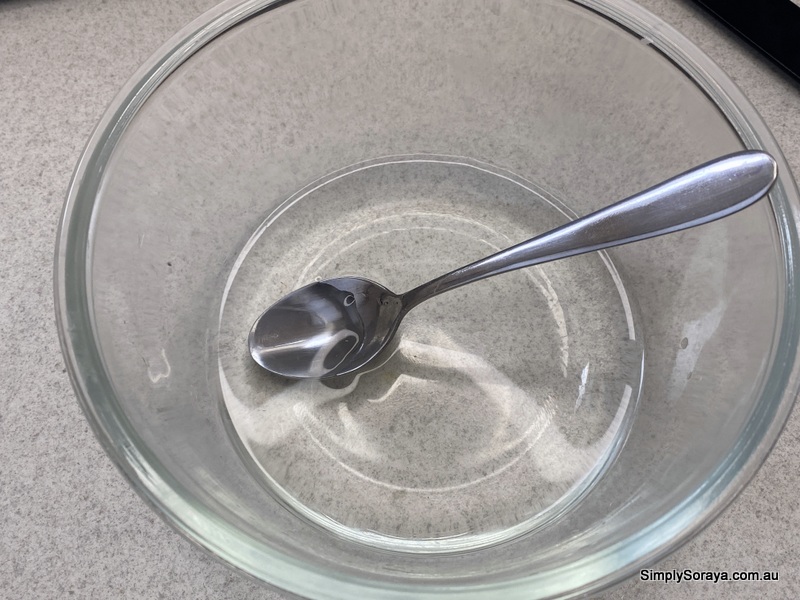 Mixing all the ingredients of the face mist in a bowl